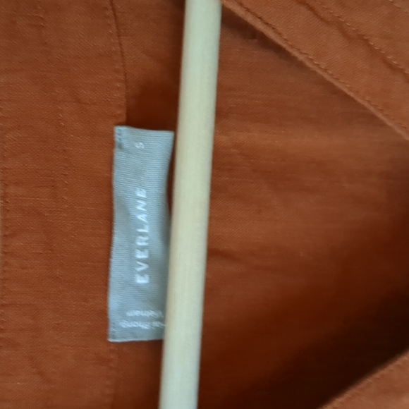 Everlane linen cropped shirt - Picture 3 of 4